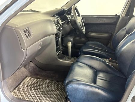 1998-Toyota-Corolla-160i-GLE-Auto_8
