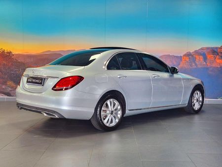2020-Mercedes-Benz-C-Class-C-180-Auto_2