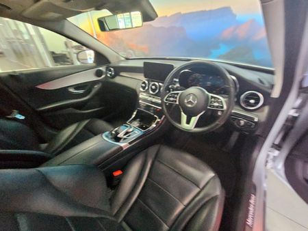 2020-Mercedes-Benz-C-Class-C-180-Auto_5