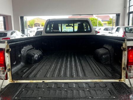 2020-Toyota-Hilux-24-GD-6-Raised-Body-Raider-Single-Cab_5