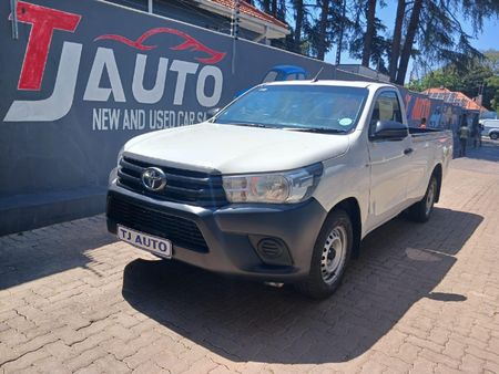 2017-Toyota-Hilux-24-GD-Single-Cab_0