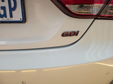 2014-Hyundai-Sonata-24-GDI-Elite-Auto_5