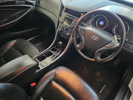 2014-Hyundai-Sonata-24-GDI-Elite-Auto_8
