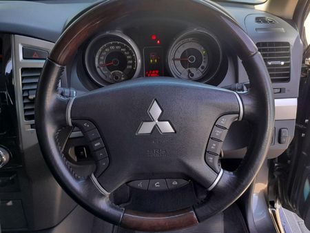 2021-Mitsubishi-Pajero-3-Door-32DI-D-GLS-Legend-Limited-Edition-100_12