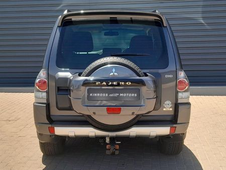 2021-Mitsubishi-Pajero-3-Door-32DI-D-GLS-Legend-Limited-Edition-100_7