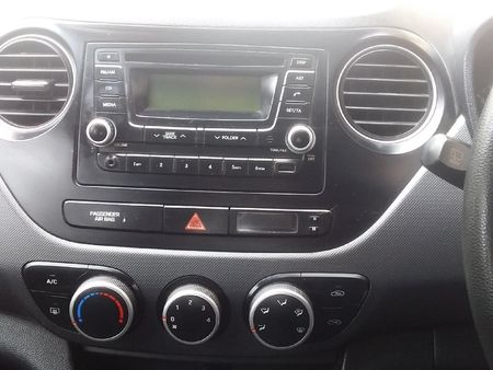 2015-Hyundai-Grand-i10-2015-HYUNDAI-GRAND-I10-125-FLUID-MANUAL_9
