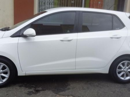 2015-Hyundai-Grand-i10-2015-HYUNDAI-GRAND-I10-125-FLUID-MANUAL_1
