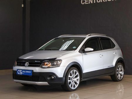 2017-Volkswagen-Polo-Cross-12-TSI_2