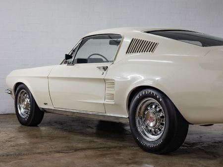 1967-Ford-Mustang-GT_7