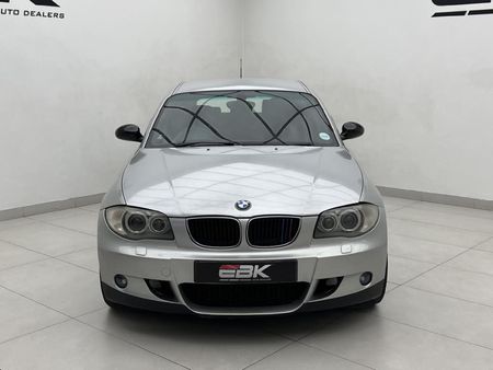 2009-BMW-1-Series-118i-5-dr-M-Sport_1