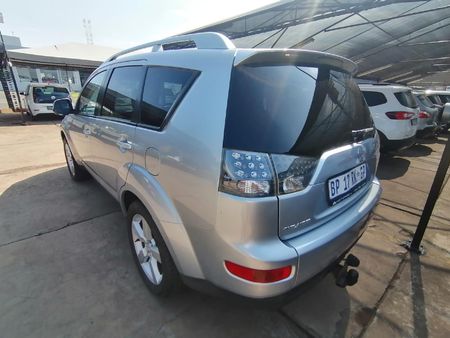 2008-Mitsubishi-Outlander-24-GLS-AUTO-NEAT-BUY_2