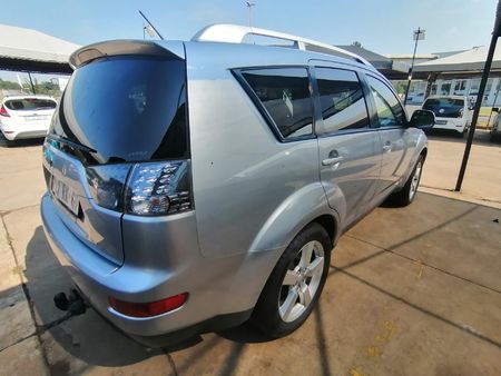 2008-Mitsubishi-Outlander-24-GLS-AUTO-NEAT-BUY_3