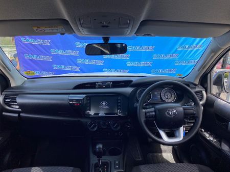 2020-Toyota-Hilux-24-GD-6-SRX-4x4-Auto-Double-Cab_7