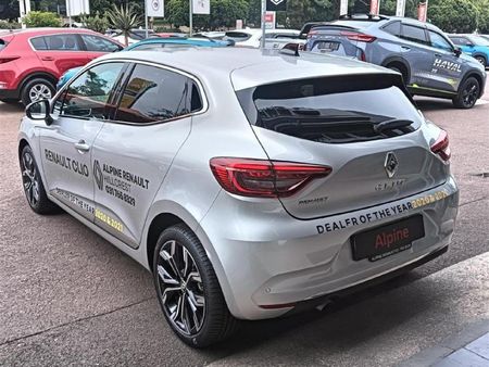 2024-Renault-Clio-V-10T-Intens_4
