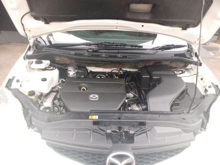 2008-Mazda-5-20-Active_13