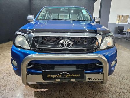 2009-Toyota-Hilux-27-VVTi-Raider-Raised-Body-Double-Cab_2