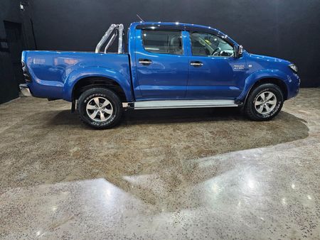 2009-Toyota-Hilux-27-VVTi-Raider-Raised-Body-Double-Cab_3