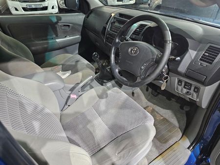 2009-Toyota-Hilux-27-VVTi-Raider-Raised-Body-Double-Cab_6