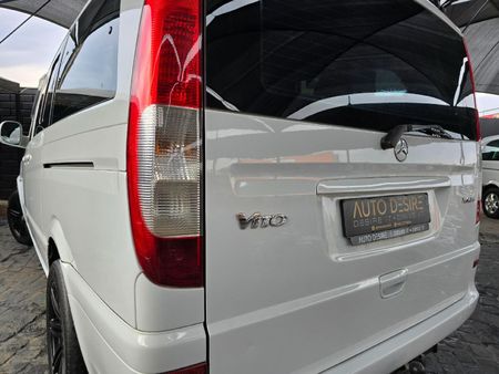 2005-Mercedes-Benz-Vito-115-CDI-CrewBus_9