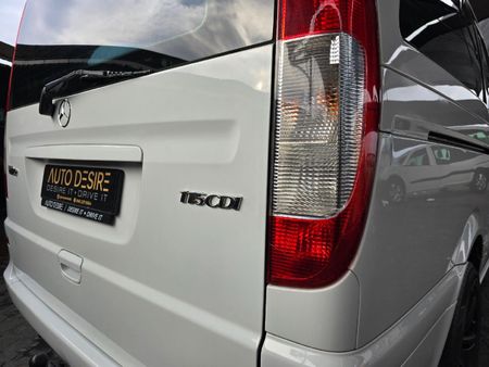 2005-Mercedes-Benz-Vito-115-CDI-CrewBus_13
