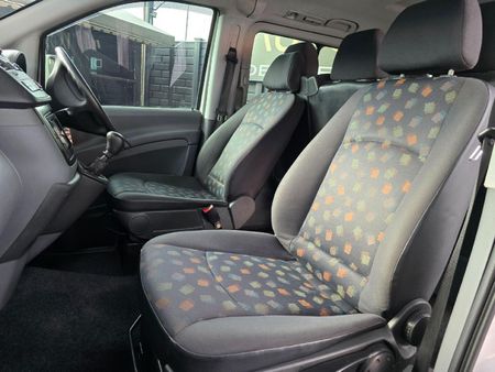2005-Mercedes-Benz-Vito-115-CDI-CrewBus_22
