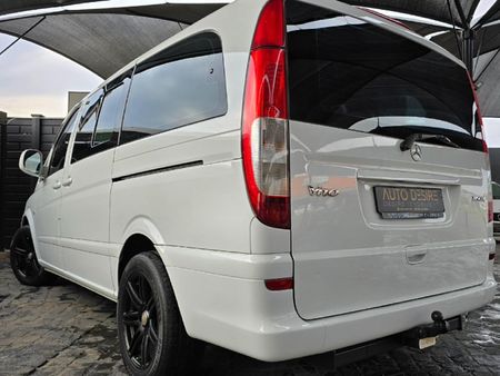 2005-Mercedes-Benz-Vito-115-CDI-CrewBus_7