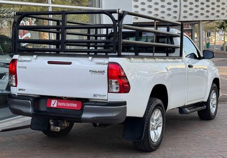 2018-Toyota-Hilux-24-GD-6-Raised-Body-SRX-Single-Cab_3