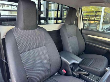 2018-Toyota-Hilux-24-GD-6-Raised-Body-SRX-Single-Cab_8