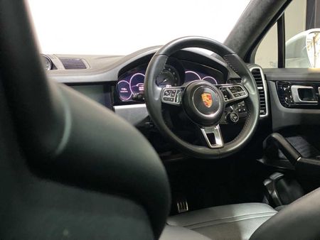 2020-Porsche-Cayenne-Coupe-Turbo_22