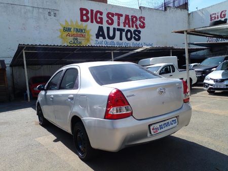 2018-Toyota-Etios-15-Sport-LTD-Edition-5-dr_6