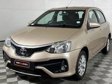 2018-Toyota-Etios-15-XS-5-dr_0