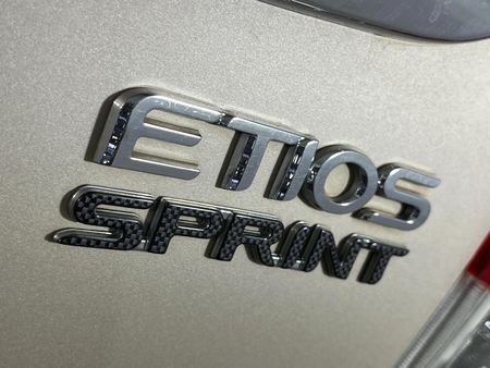 2018-Toyota-Etios-15-XS-5-dr_11