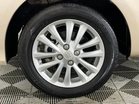 2018-Toyota-Etios-15-XS-5-dr_4