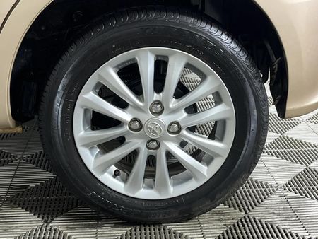 2018-Toyota-Etios-15-XS-5-dr_6