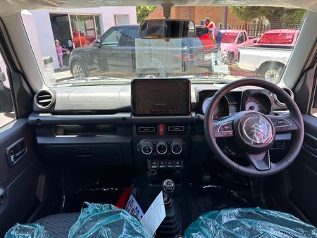 2024-Suzuki-Jimny-15-GLX-AllGrip-5-Door_5