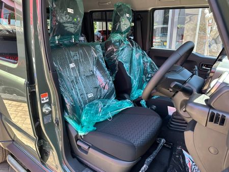 2024-Suzuki-Jimny-15-GLX-AllGrip-5-Door_7
