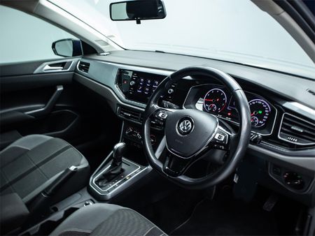 2020-Volkswagen-Polo-10-TSI-Highline-Auto-85kW_10