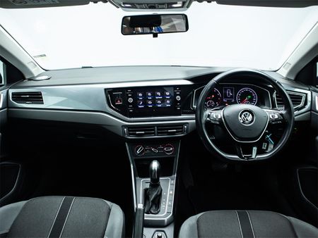 2020-Volkswagen-Polo-10-TSI-Highline-Auto-85kW_11