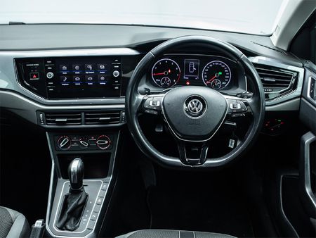 2020-Volkswagen-Polo-10-TSI-Highline-Auto-85kW_12