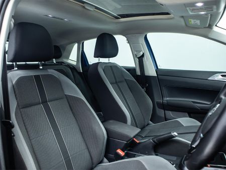 2020-Volkswagen-Polo-10-TSI-Highline-Auto-85kW_14