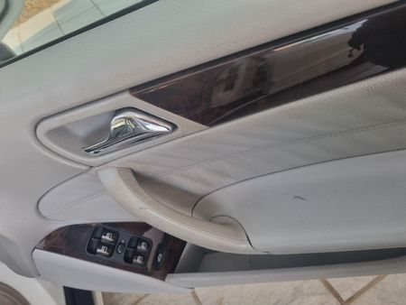 2005-Mercedes-Benz-C-Class-C-270-CDi-Elegance-Auto_10