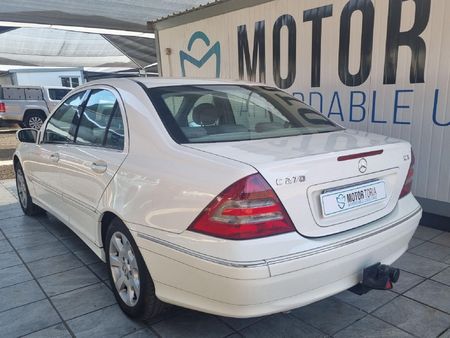 2005-Mercedes-Benz-C-Class-C-270-CDi-Elegance-Auto_6