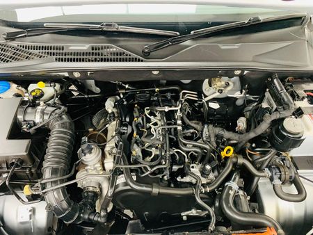2014-Volkswagen-Amarok-20-TDI-Trendline-103kW-Double-Cab_13