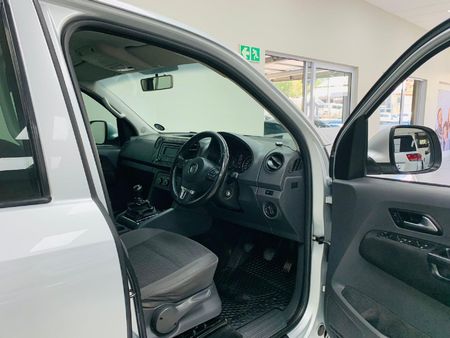 2014-Volkswagen-Amarok-20-TDI-Trendline-103kW-Double-Cab_3