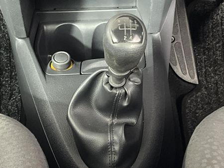 2007-Renault-Clio-12-Va-Va-Voom-3-dr_9