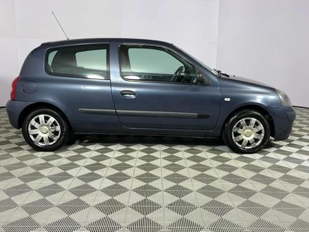 2007-Renault-Clio-12-Va-Va-Voom-3-dr_13