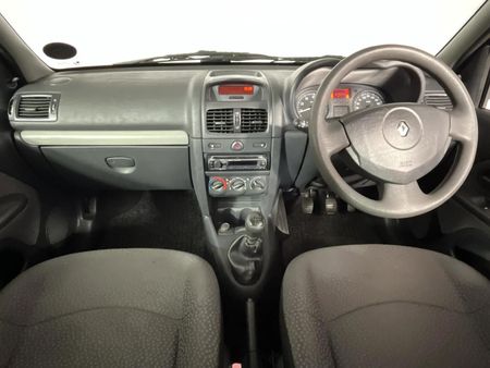 2007-Renault-Clio-12-Va-Va-Voom-3-dr_1