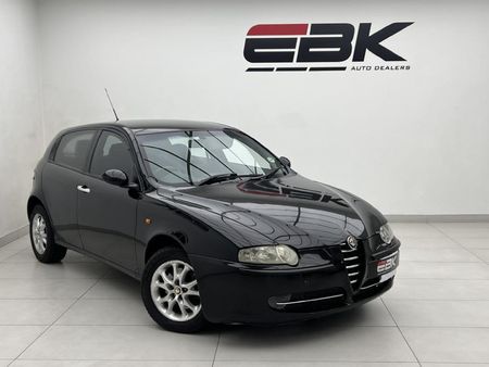 2005-Alfa-Romeo-147-16-5-dr-Twin-Spark_0