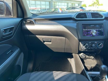 2021-Suzuki-Dzire-12-GA_15