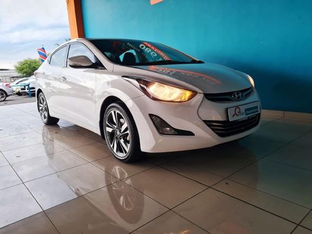2016-Hyundai-Elantra-16-Premium_18